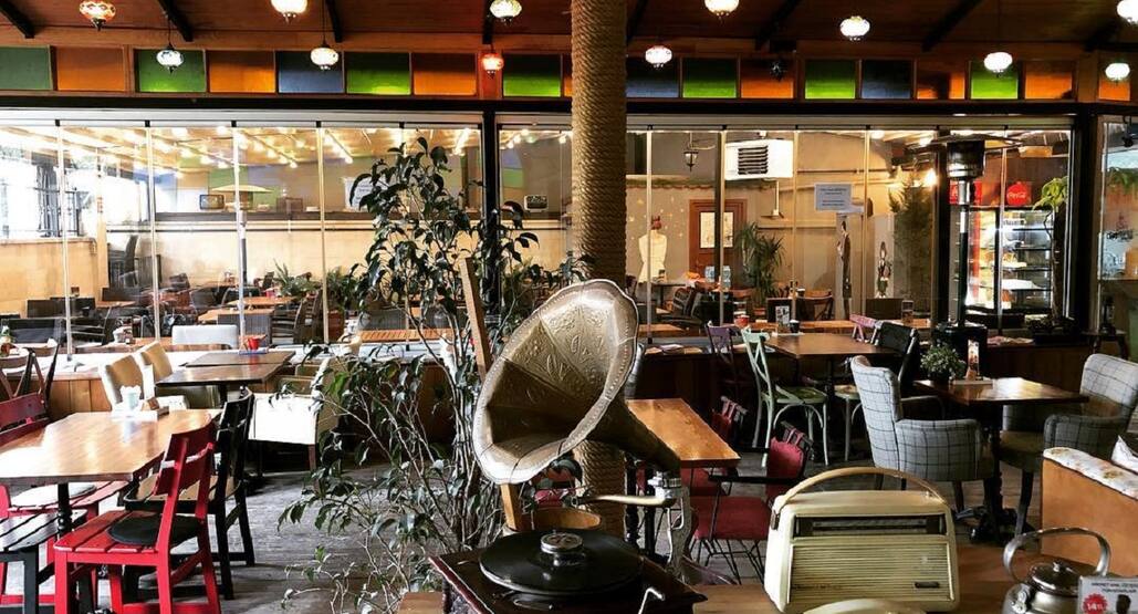 Cayistanbul Kitap Kafe Yorumlari Cayistanbul Kitap Kafe Istanbul Istanbul Icin Kullanicilarin Yorumlari